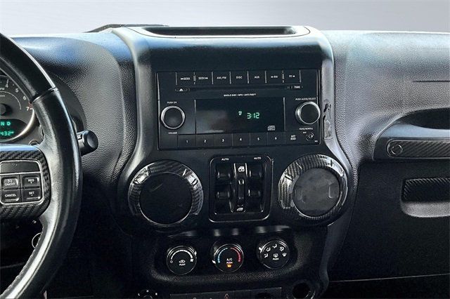 2017 Jeep Wrangler Unlimited Willys Wheeler 4x4 - 22921744 - 21