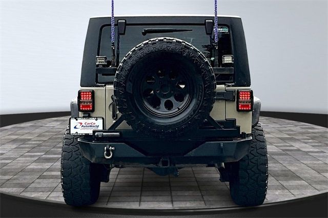 2017 Jeep Wrangler Unlimited Willys Wheeler 4x4 - 22921744 - 4