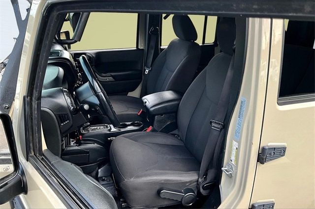 2017 Jeep Wrangler Unlimited Willys Wheeler 4x4 - 22921744 - 7