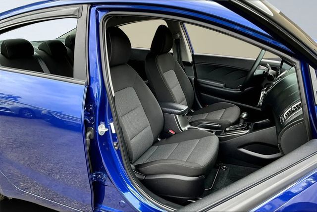 2017 Kia Forte LX Automatic - 22887502 - 12