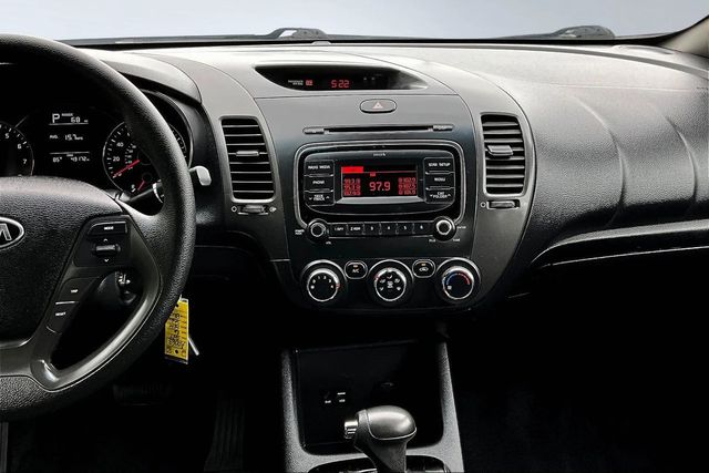 2017 Kia Forte LX Automatic - 22887502 - 23