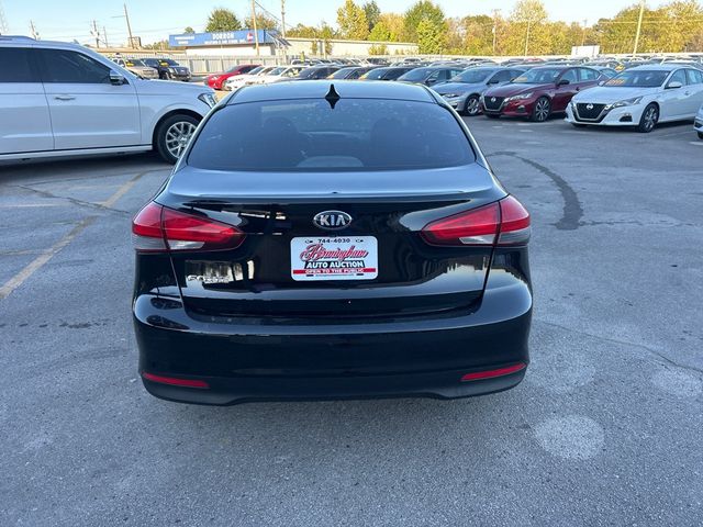 2017 Kia Forte S Automatic - 22932452 - 4