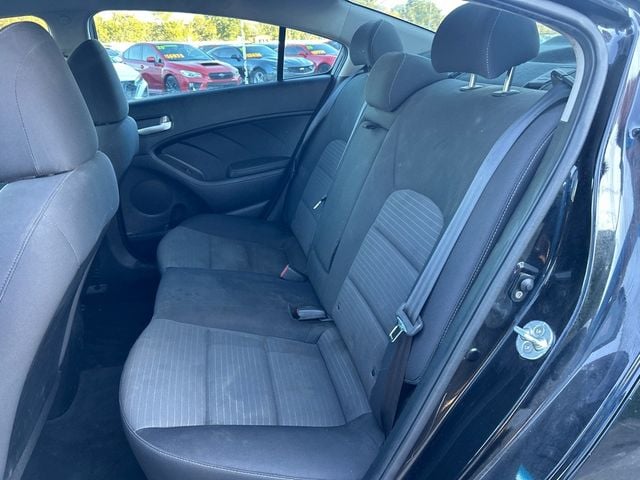 2017 Kia Forte S Automatic - 22932452 - 6