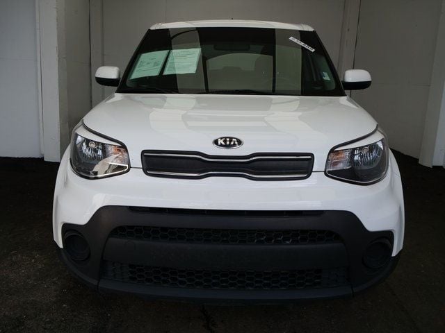 2017 Kia Soul Manual - 22938926 - 3