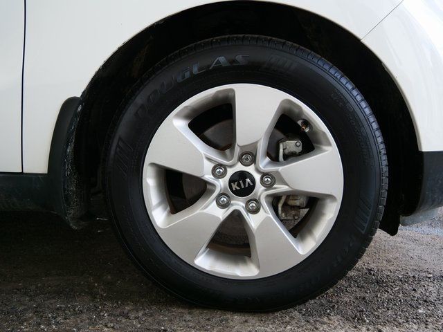 2017 Kia Soul Manual - 22938926 - 7