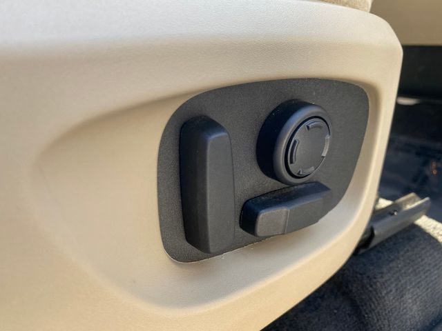 2017 Land Rover Discovery Sport HSE 4WD - 21023225 - 26