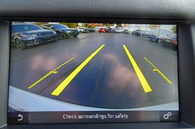 2017 Land Rover Discovery Sport SE 4WD - 22938580 - 17