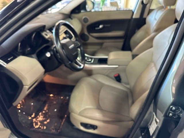 2017 Land Rover Range Rover Evoque 5 Door SE - 22933179 - 26