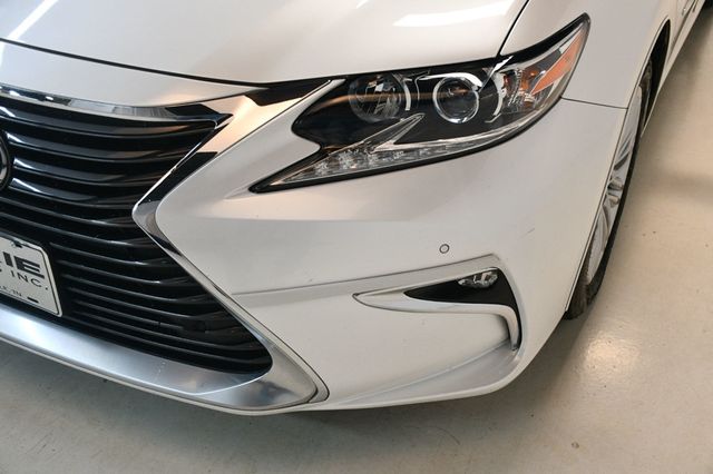 2017 Lexus ES ES 350 Sedan - 22937557 - 11