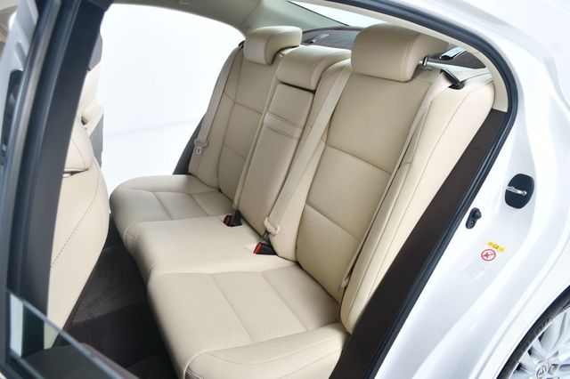 2017 Lexus ES ES 350 Sedan - 22937557 - 30