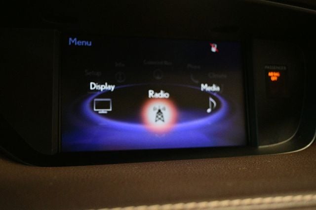 2017 Lexus ES ES 350 Sedan - 22937557 - 54