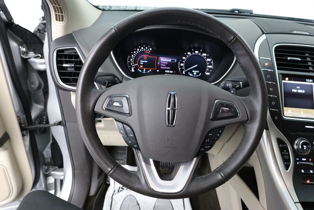 2017 Lincoln MKX Premiere FWD - 22939321 - 9