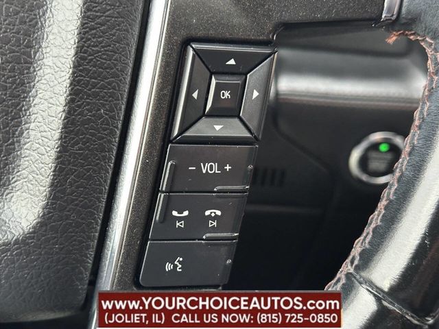 2017 Lincoln Navigator 4x4 Reserve - 22840314 - 32