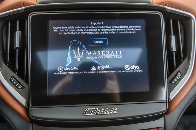 2017 Maserati Ghibli SQ 4 - NAV - BACKUP CAM - BLUETOOTH - LOW MILES - GORGEOUS - 22379587 - 18