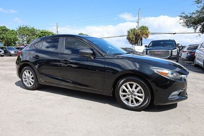 2017 MAZDA Mazda3 5-Door