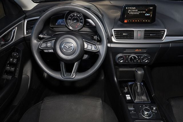 2017 MAZDA Mazda3 5-Door Sport Automatic - 22926278 - 16