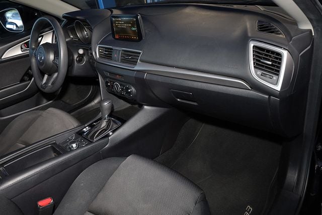 2017 MAZDA Mazda3 5-Door Sport Automatic - 22926278 - 18