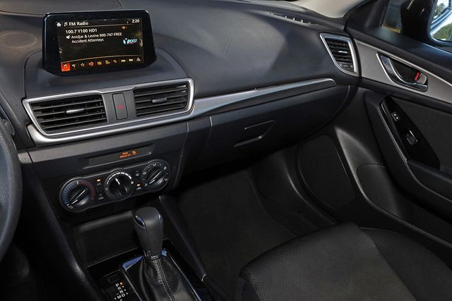 2017 MAZDA Mazda3 5-Door Sport Automatic - 22926278 - 19