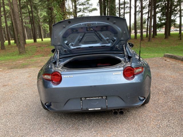 2017 Mazda MX-5 Miata RF Grand Touring Automatic - 22907913 - 16
