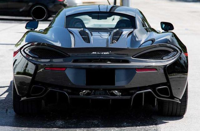 2017 McLaren 570S Coupe - 19026404 - 7