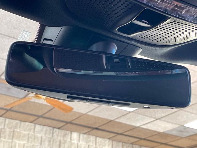 2017 Mercedes-Benz E-Class E 300 Sport 4MATIC Sedan - 22938197 - 39