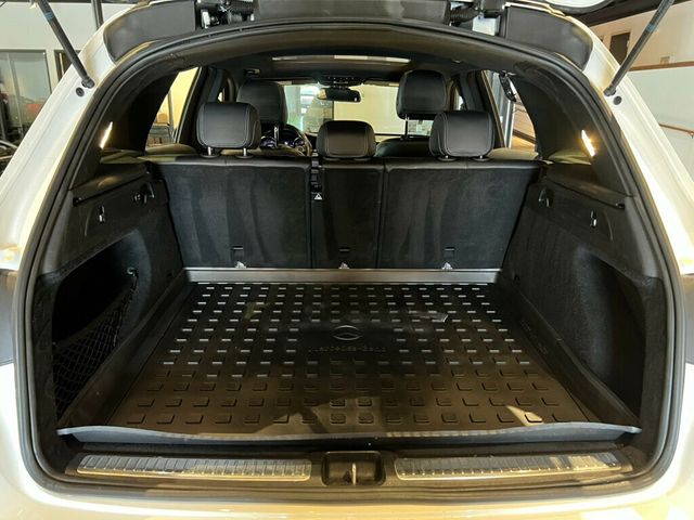 2017 Mercedes-Benz GLC AWD/PremiumPkg/SportPkg/NightPkg/PanoRoof/HtdSeats/20"AMG Wheels - 22910842 - 25