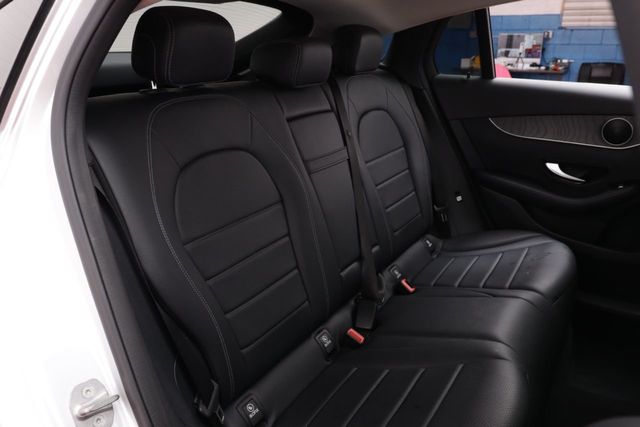 2017 Mercedes-Benz GLC GLC 300 4MATIC Coupe - 20765456 - 12