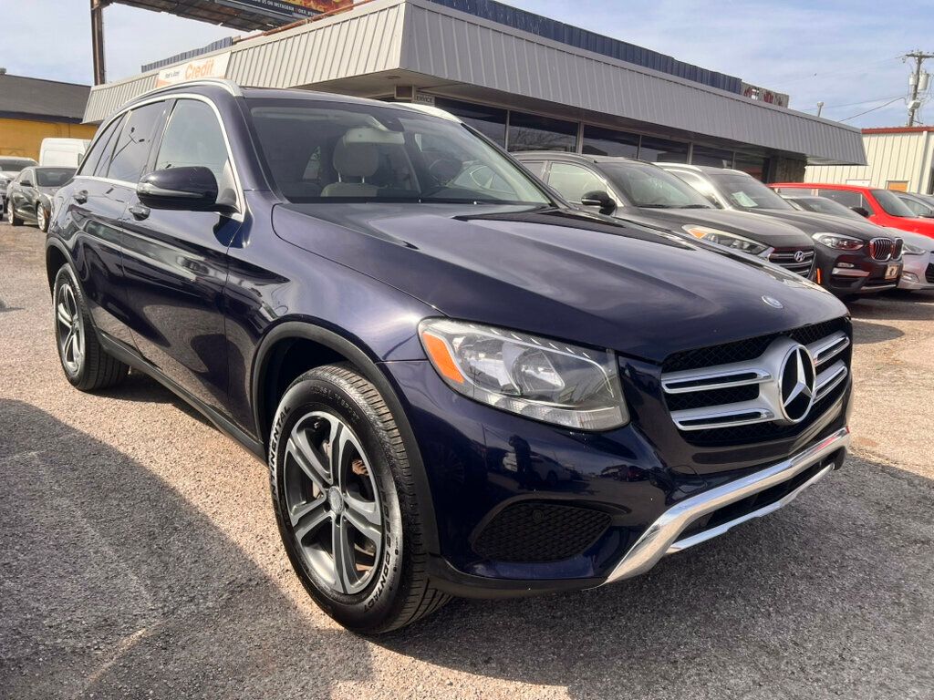 2017 Mercedes-Benz GLC GLC 300 SUV - 22798526 | Video 1