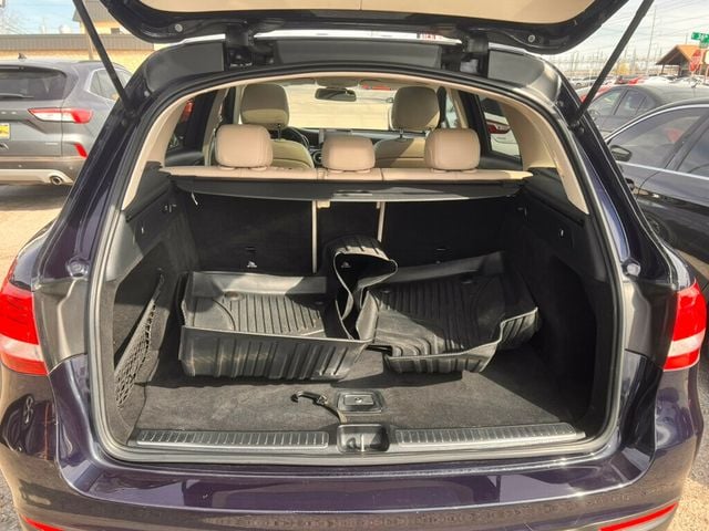2017 Mercedes-Benz GLC GLC 300 SUV - 22798526 - 14