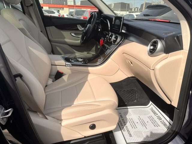 2017 Mercedes-Benz GLC GLC 300 SUV - 22798526 - 17