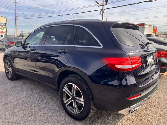 2017 Mercedes-Benz GLC GLC 300 SUV - 22798526 - 2