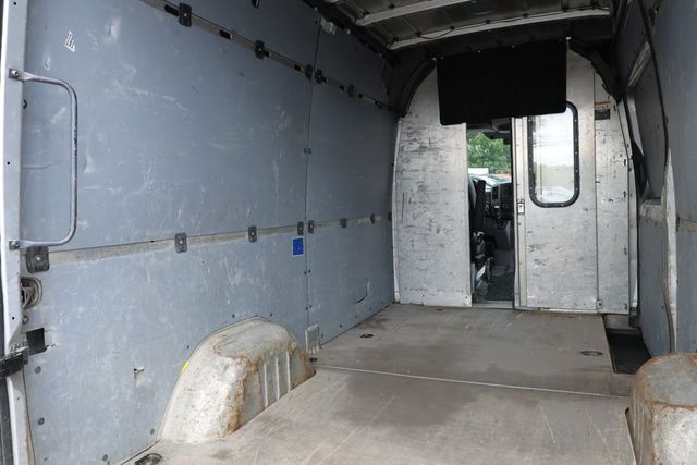 2017 Mercedes-Benz Sprinter Cargo Van 2500 High Roof V6 144'' with Driver Comfort Package - 22930177 - 21
