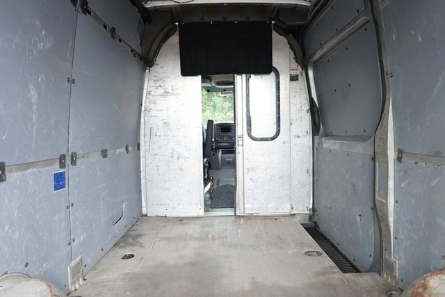 2017 Mercedes-Benz Sprinter Cargo Van 2500 High Roof V6 144'' with Driver Comfort Package - 22930177 - 23