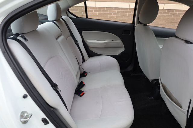 2017 Mitsubishi Mirage G4 ES - 22936608 - 16