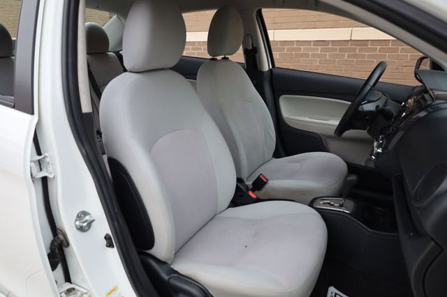 2017 Mitsubishi Mirage G4 ES - 22936608 - 19