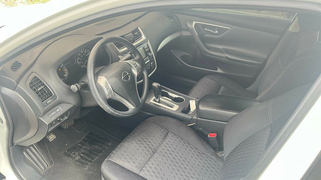 2017 Nissan Altima  - 22296102 - 6