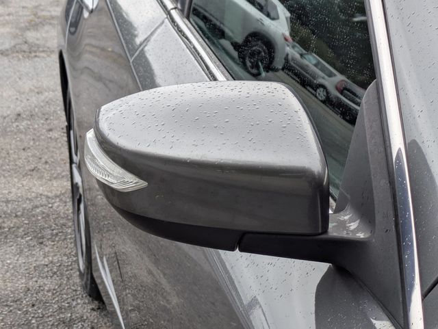 2017 Nissan Altima  - 22928117 - 10