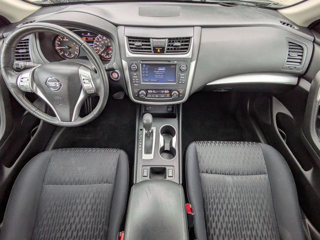 2017 Nissan Altima  - 22928117 - 13