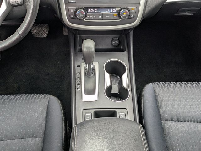 2017 Nissan Altima  - 22928117 - 17