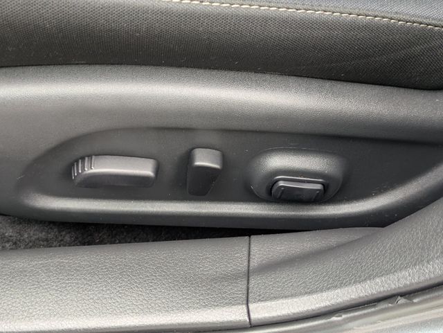 2017 Nissan Altima  - 22928117 - 18