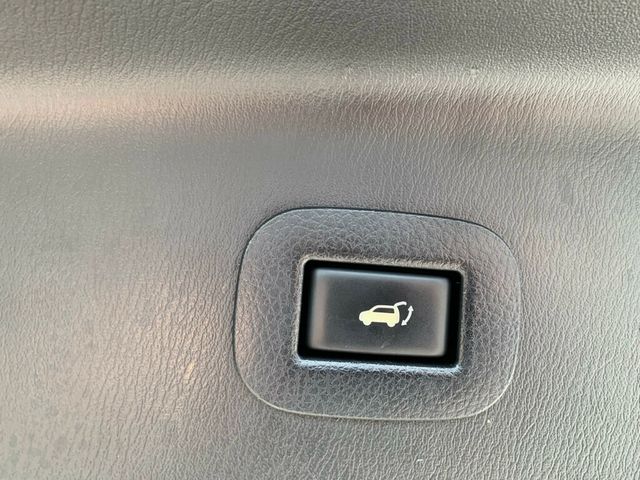 2017 Nissan Armada 4x2 SL - 22922319 - 21