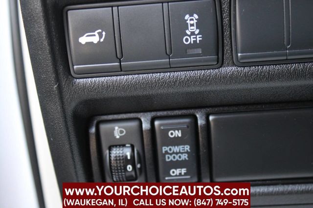 2017 Nissan Armada 4x4 SV - 22882720 - 32