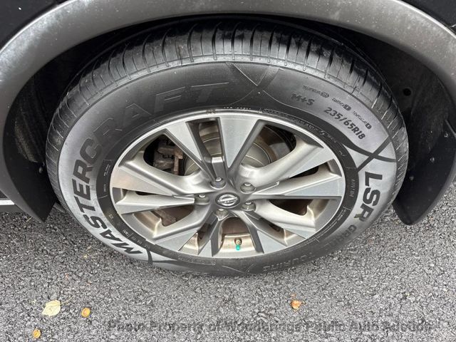 2017 Nissan Murano SV - 22939623 - 14