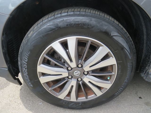 2017 Nissan Pathfinder 4x4 SV - 22909969 - 15