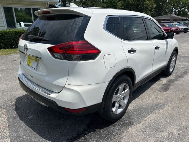 2017 Nissan Rogue S - 22843273 - 4