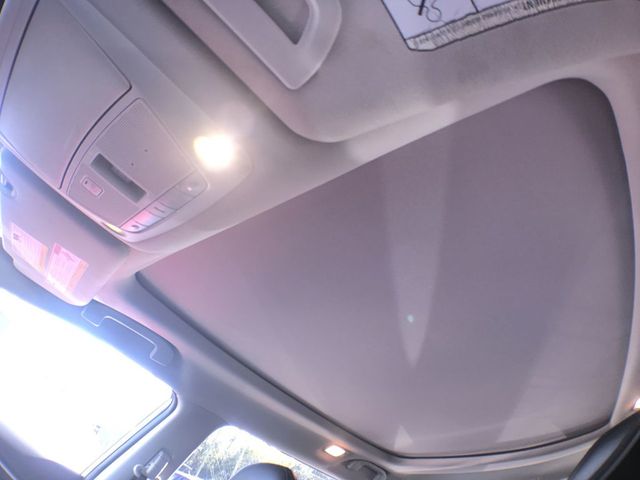 2017 Nissan Rogue SV - 22932704 - 20