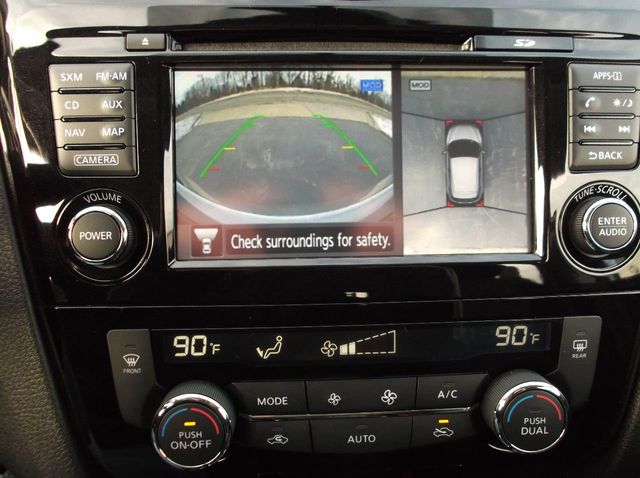 2017 Nissan ROGUE SPORT AWD. NAVIGATION  ONE OWNER  BLIND SPOT MONITOR  HEATED SEATS - 20603032 - 23