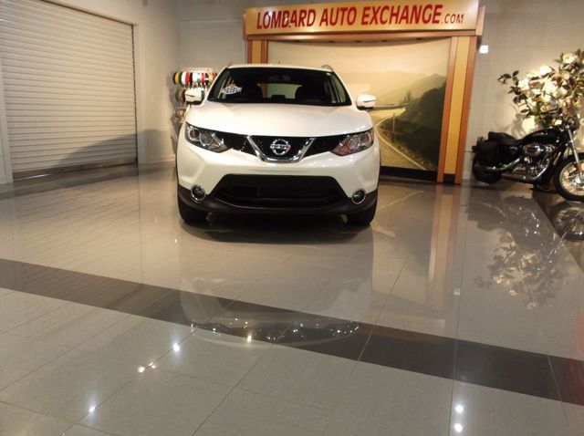 2017 Nissan ROGUE SPORT AWD. NAVIGATION  ONE OWNER  BLIND SPOT MONITOR  HEATED SEATS - 20603032 - 4
