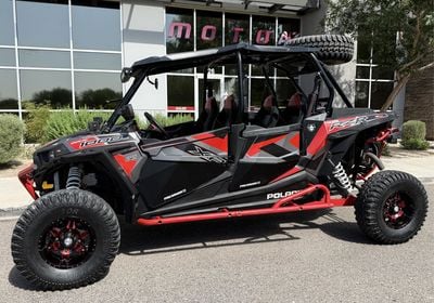 2017 Polaris RZR XP 4 1000 - 3NSVFE995HF927350