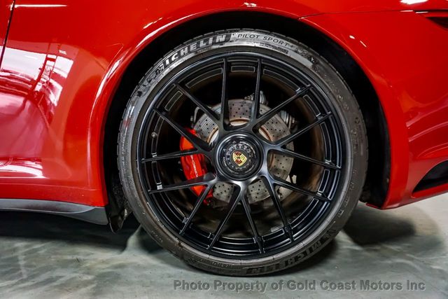 2017 Porsche 911 *7-Speed Manual* *Rear-Axle Steering* *Front-Axle Lift*  - 22212604 - 39